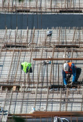 Expertos en construcción de losas y planchas de concreto en Medellín